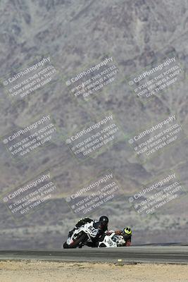 media/Dec-07-2025-CVMA (Sun) [[3e7d2de5dc]]/Race 7-Formula Lightweight Twins Shootout/